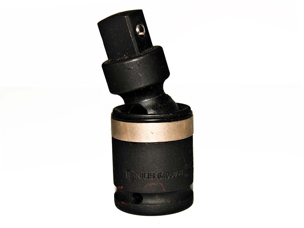 GENIUS Csuklós adapter gépi dugókulcshoz 3/4"
