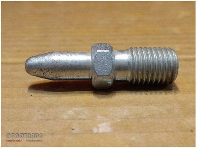 MTZ Kuplung ütközőcsavar / kuplungrásegítő állítócsavar BELARUS ORIGINAL - Image 3